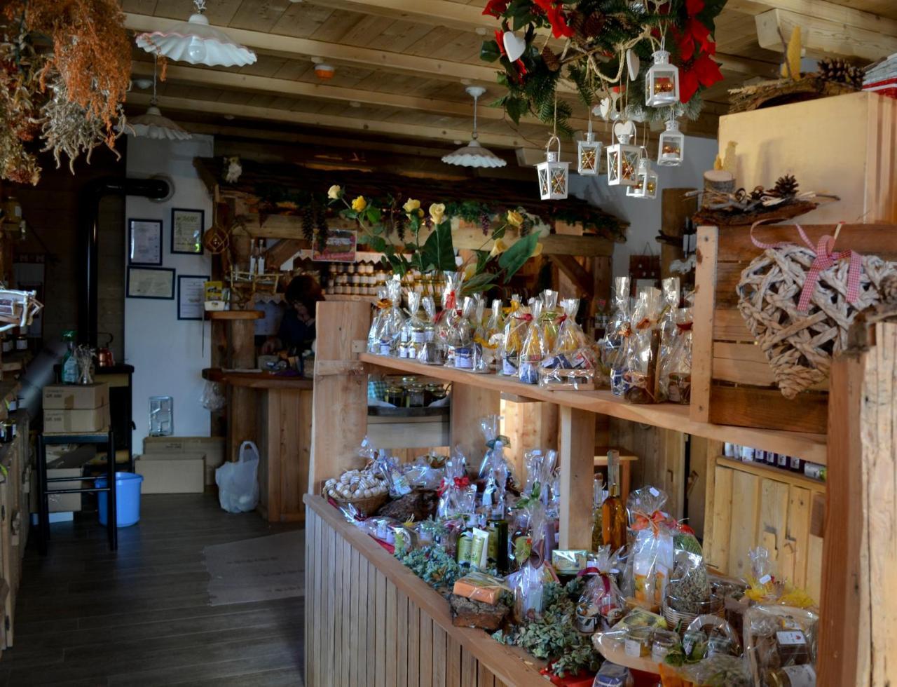 Agriturismo Dalla Natura la Salute Giustino Esterno foto