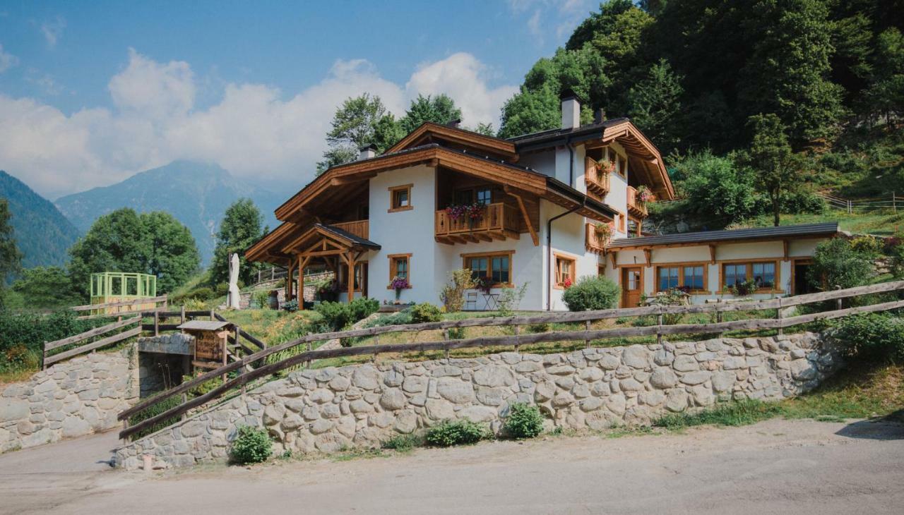 Agriturismo Dalla Natura la Salute Giustino Esterno foto